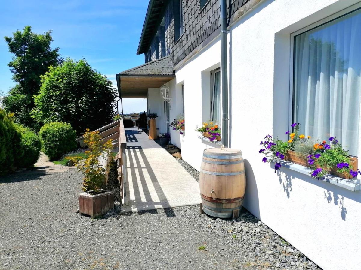 Haus Berchstein Bed & Breakfast Winterberg Bagian luar foto