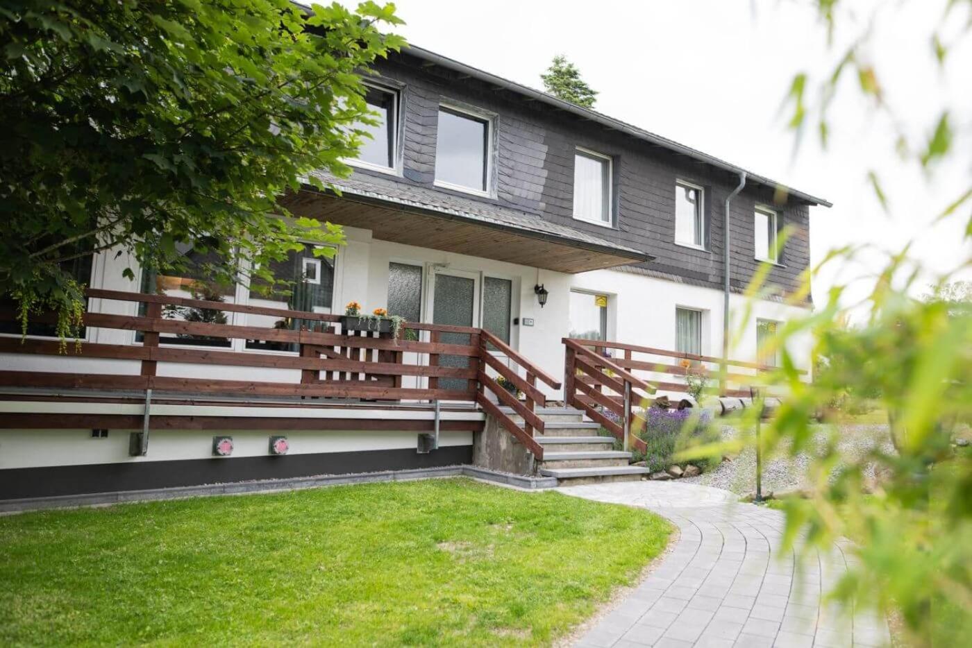 Haus Berchstein Bed & Breakfast Winterberg Bagian luar foto